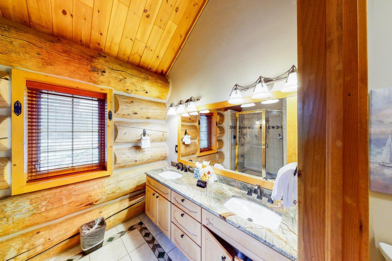 Вилла Fairy Tale House Диллон Экстерьер фото